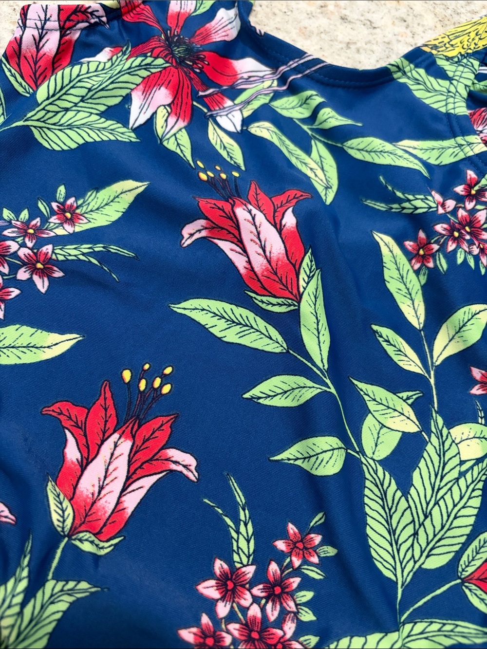 10/$30 Gap Kods Girls Navy Floral One-Piece Swimsuit - Picture 4 of 5